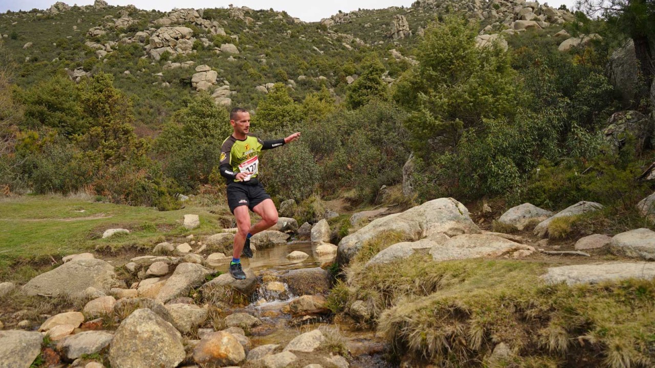 Joaquín Estebaranz campeón del Cross de Mataelpino 2022